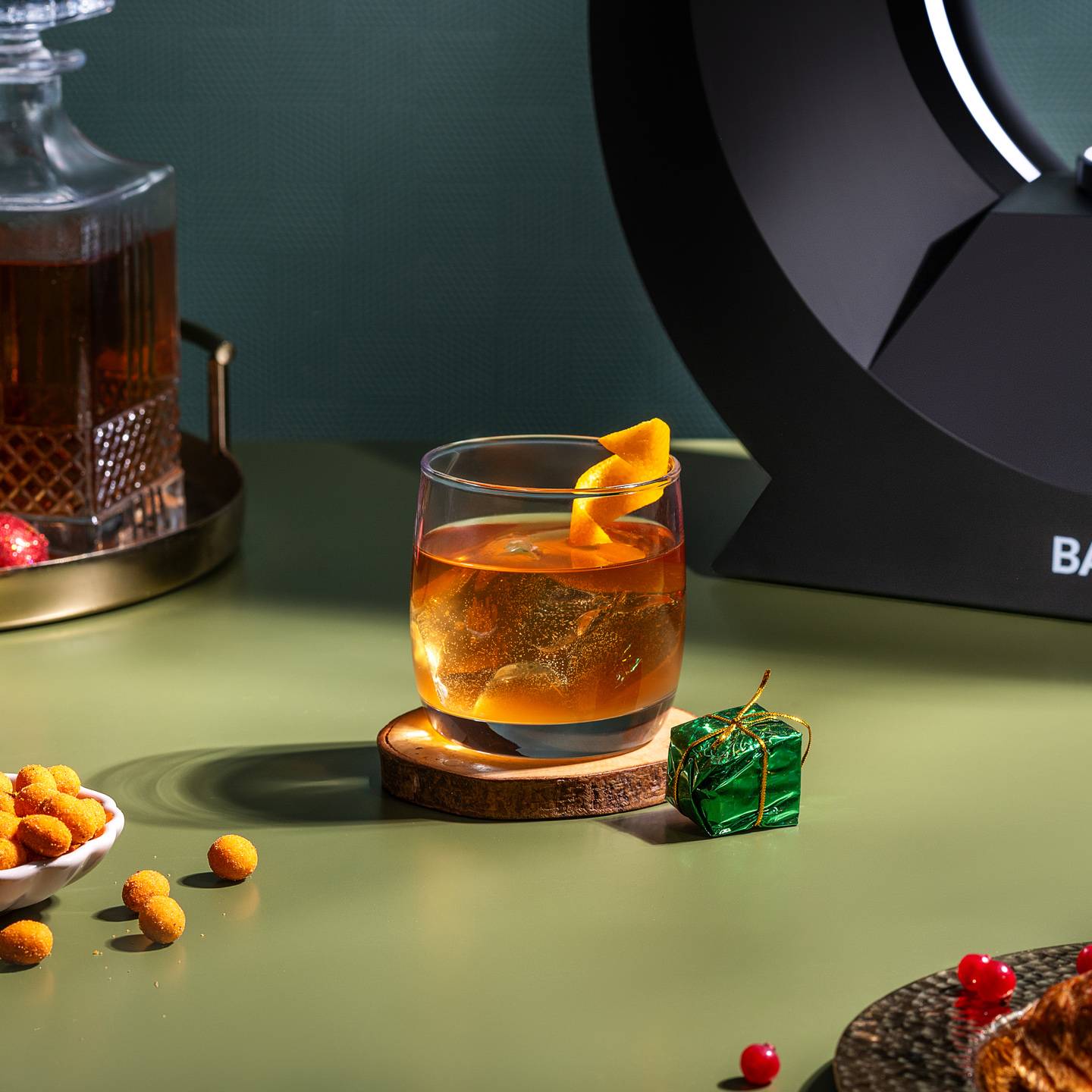 Holiday Cheer Honeyed Bourbon Bliss