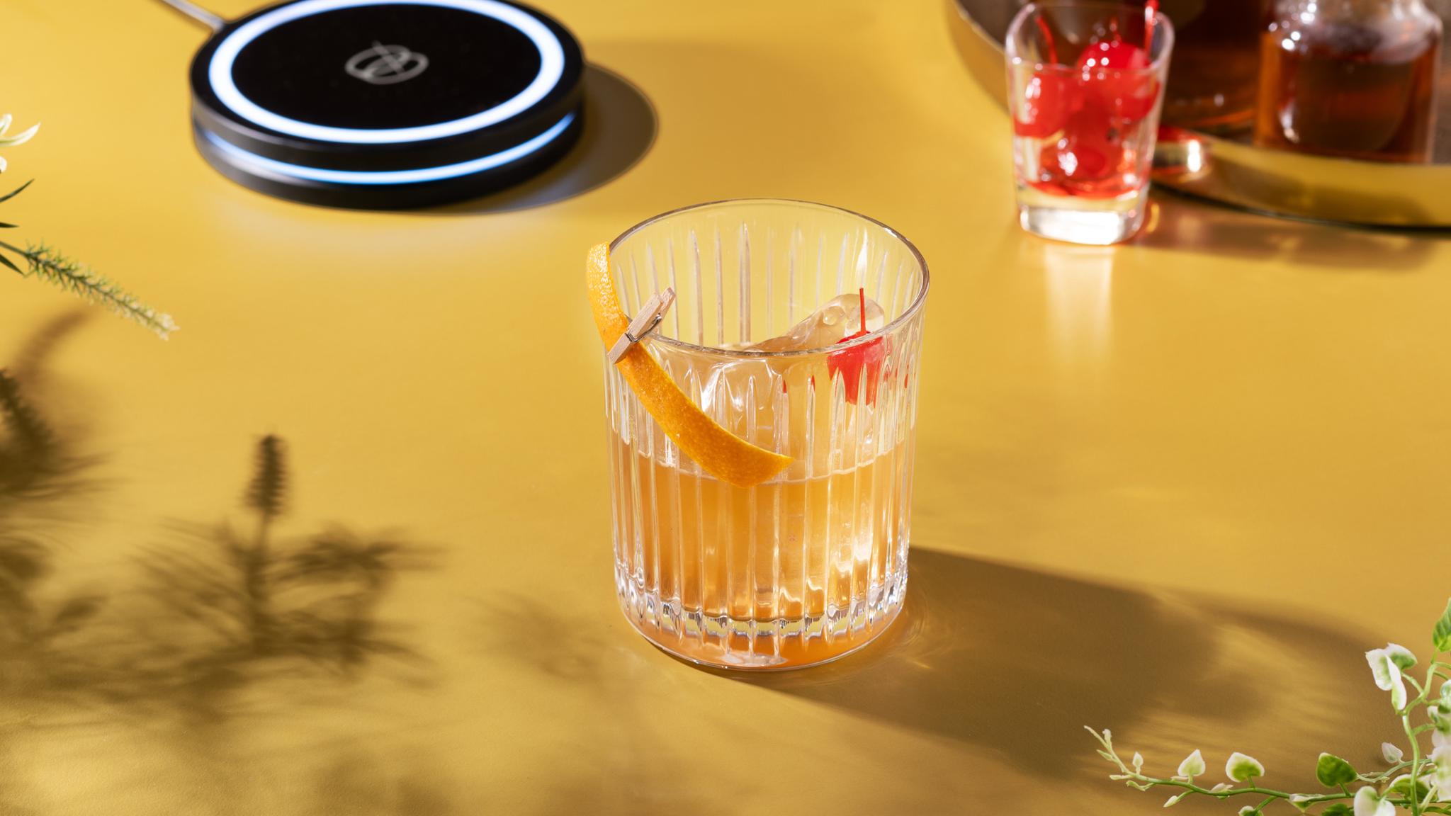 Maple Old Fashioned: A Classic with a Sweet Twist