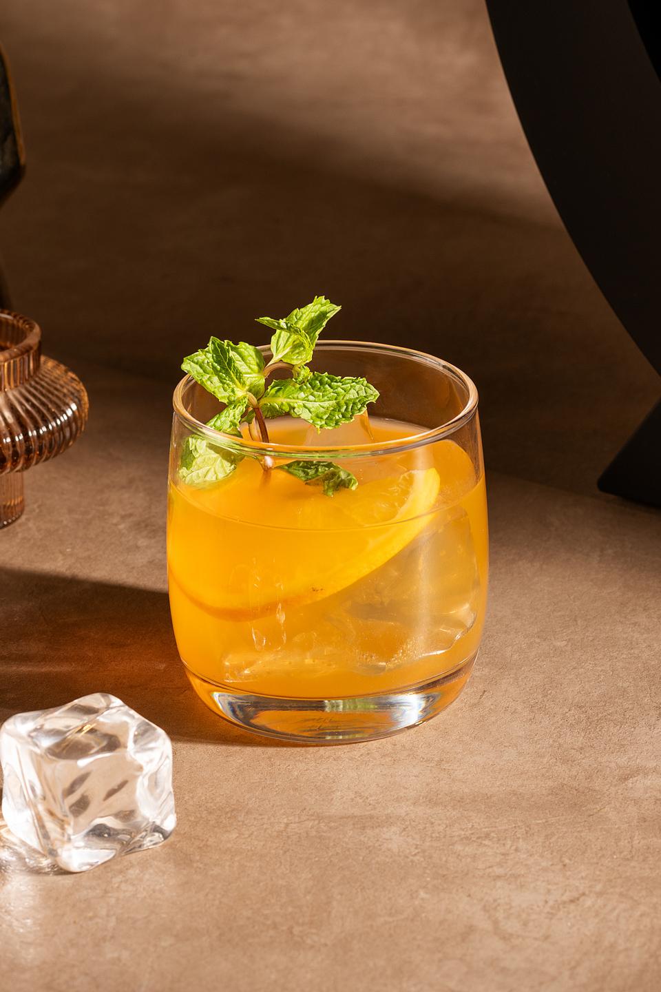 Orange Ginger Delight: A Refreshing Twist of Flavor and Elegance