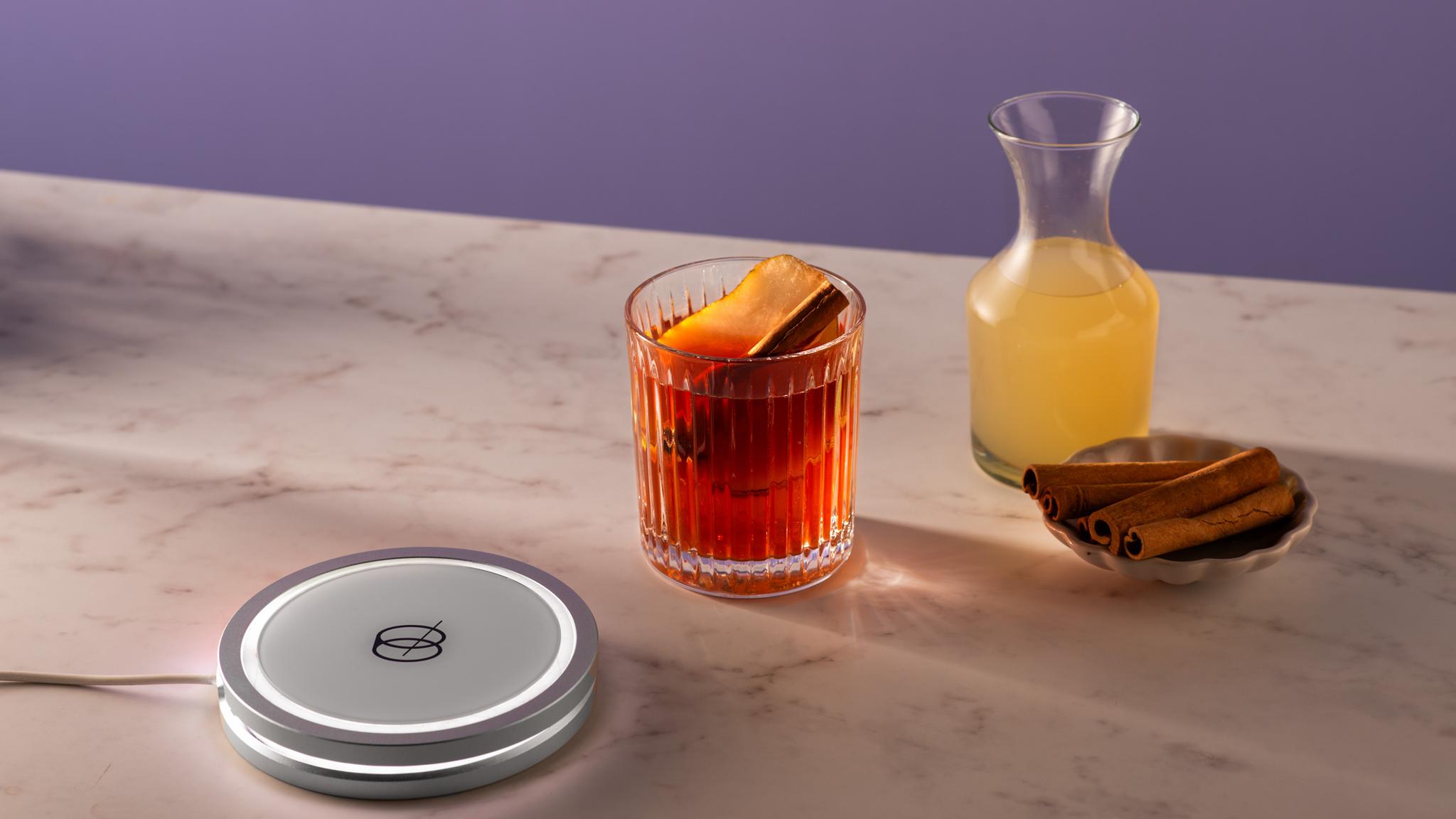 Spiced Pear Old Fashioned: A Cozy Twist on a Classic