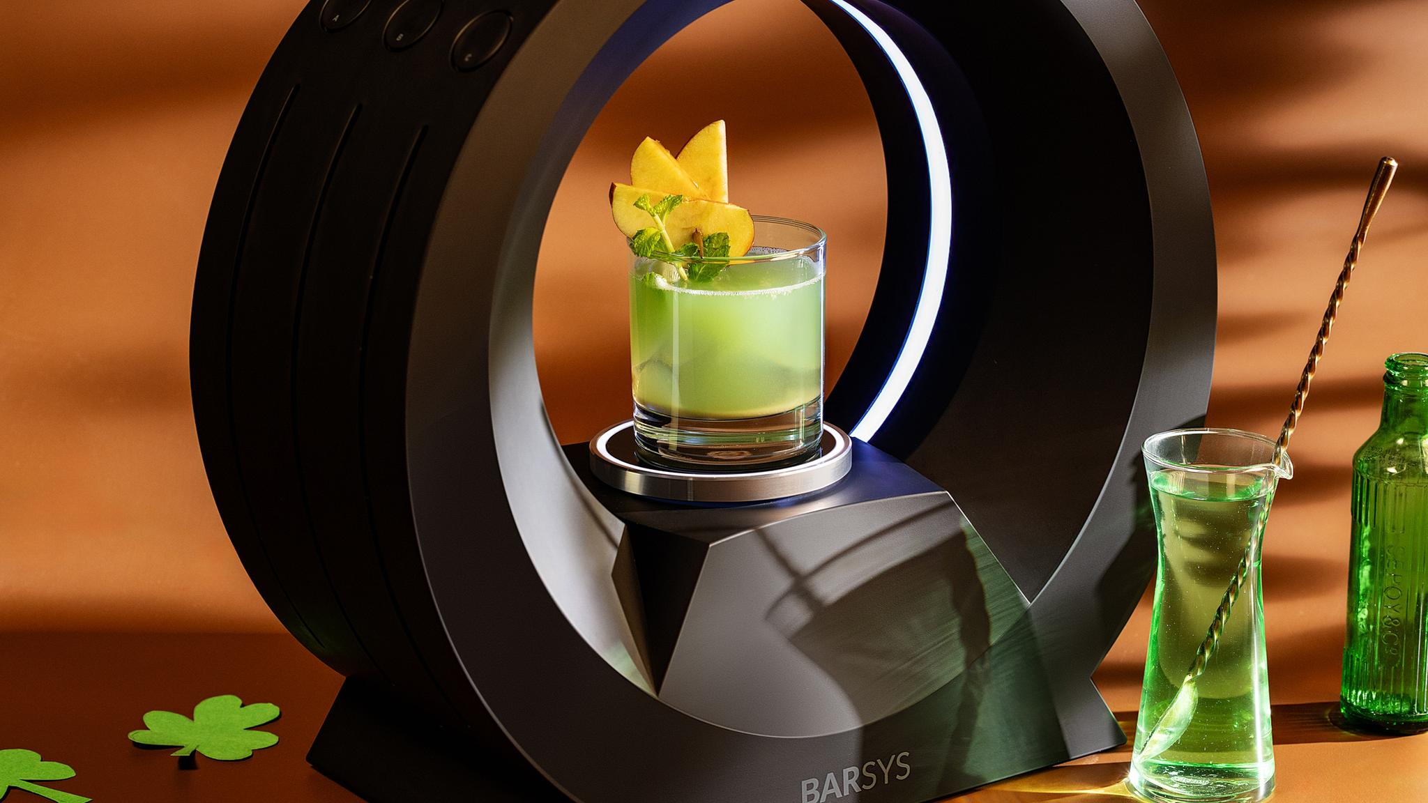 Emerald Enchantment: A Vibrant Green Whiskey Sour with a Minty Apple Twist